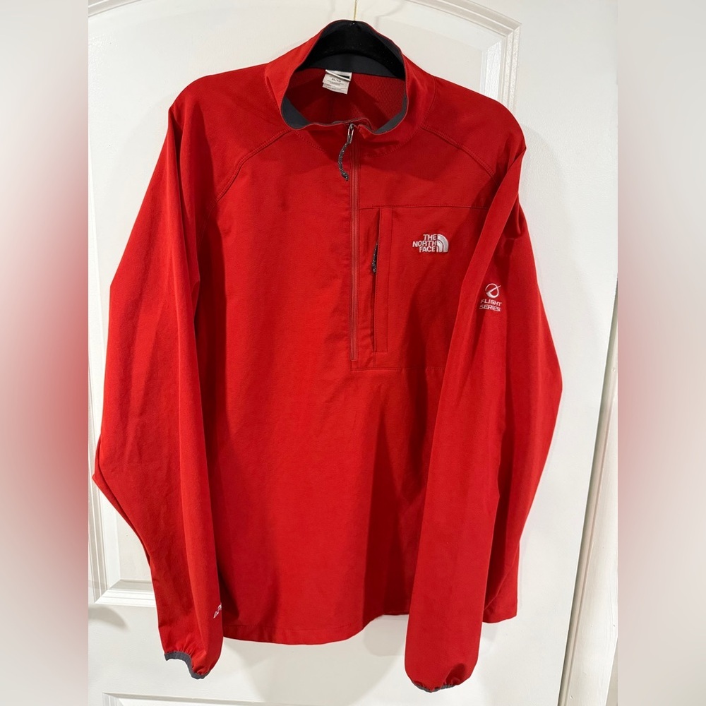 The North Face Flight Series APEX Soft Shell 1/4 Zip Pullover Red XL